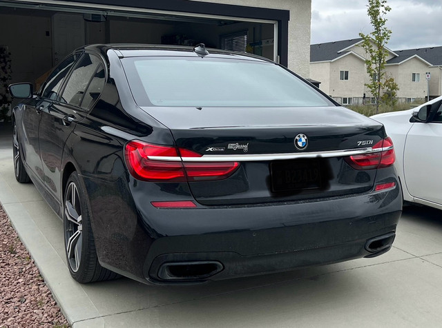 BMW 750i ( M Sport package )  in Cars & Trucks in Winnipeg - Image 3