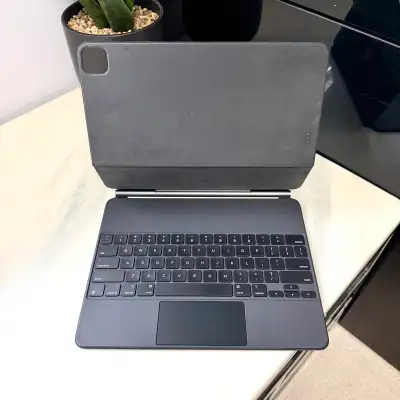 Apple IPad Magic Keyboard, 12.9" - **10/10 Condition**, View more
