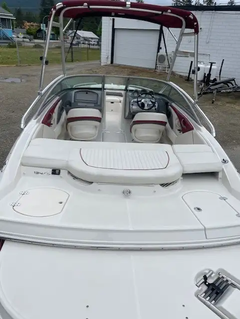 2007 MONTEREY 194FS BOW RIDER in Powerboats & Motorboats in Vernon - Image 3