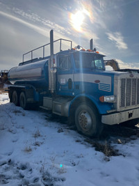 Peterbuilt water truck Dutch auction 