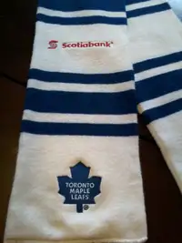 Toronto Maple Leafs scarf