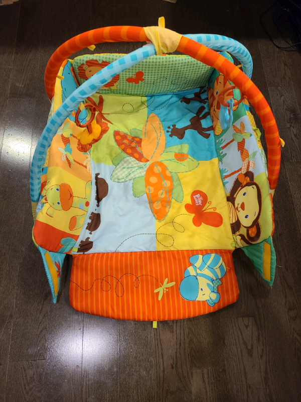 Baby Play Mat / tummy time (EUC) in Playpens, Swings & Saucers in Ottawa - Image 4