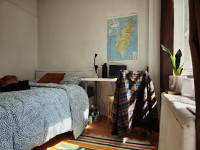 Bright room for rent- bail d'été / Summer lease