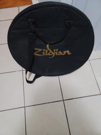 20" Zildjian padded cymbal bag