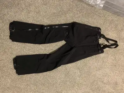 Arc’teryx Alpha SV bib men’s Black Medium with Gortex Pro, View more