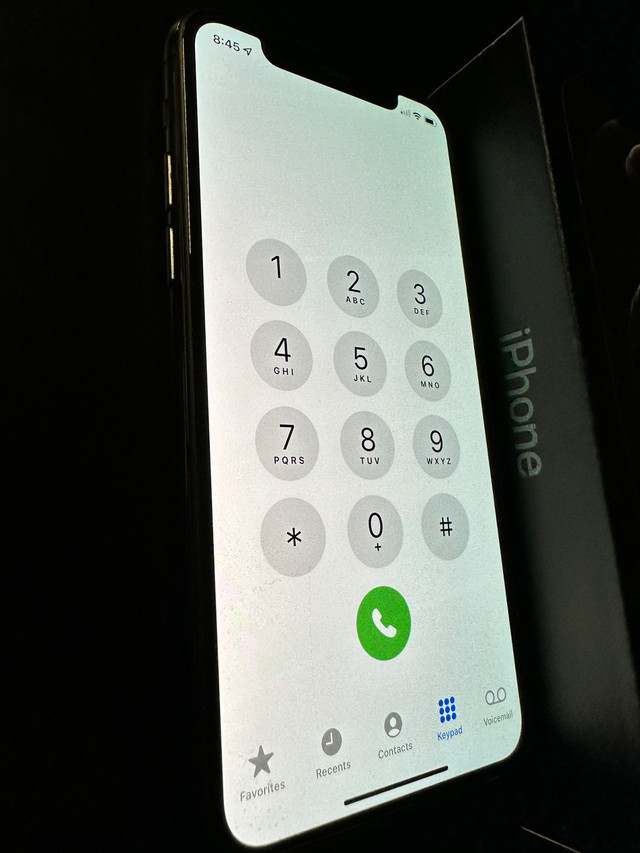 iPhone 12PRO Graphite 256G dans Téléphones cellulaires  à Laurentides - Image 2