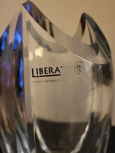 VERY HEAVY VINTAGE 24% LEAD CRYSTAL VASE BY LIBERA FROM CZECH., View more