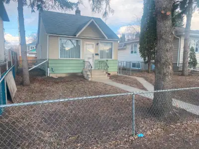 123 ave and 94st 40x125 ft lot. Comes with a 650 sq ft house with basement, single garage, Same tena...