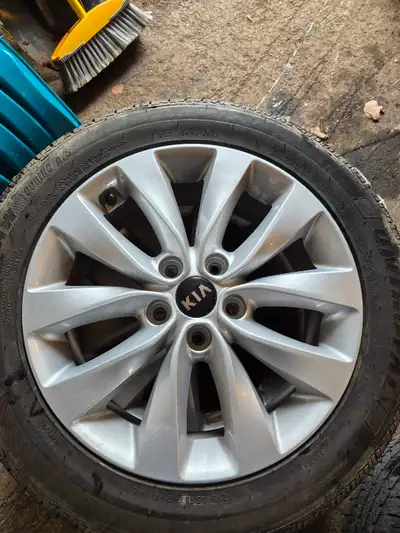 Sold my Kia optima. Sell 4 season tires and rims