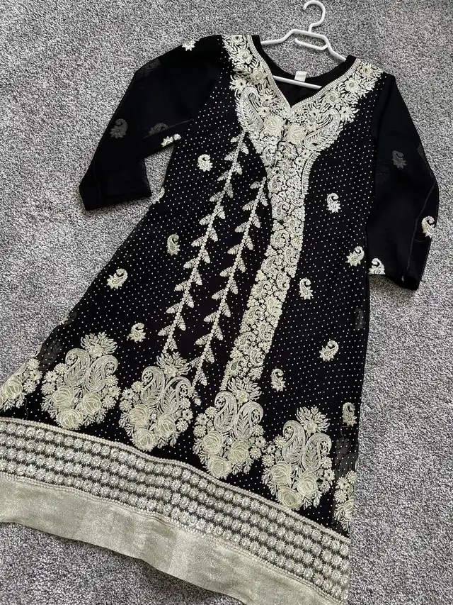 Girls Dresses/ Suits in Women's - Dresses & Skirts in Calgary - Image 3