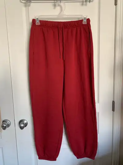 Old navy sweatpants, View more