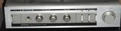 Vintage audio receivers and amplifiers, same posted price each, View more