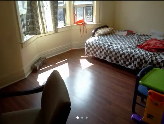 Private Large Room for Rent, close to Subway