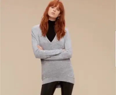 ARITZIA Sweater - Size Small, View more