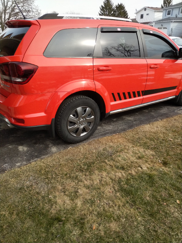 REDUCED PRICE--2018 AWD Dodge Journey in Cars & Trucks in Oshawa / Durham Region - Image 2