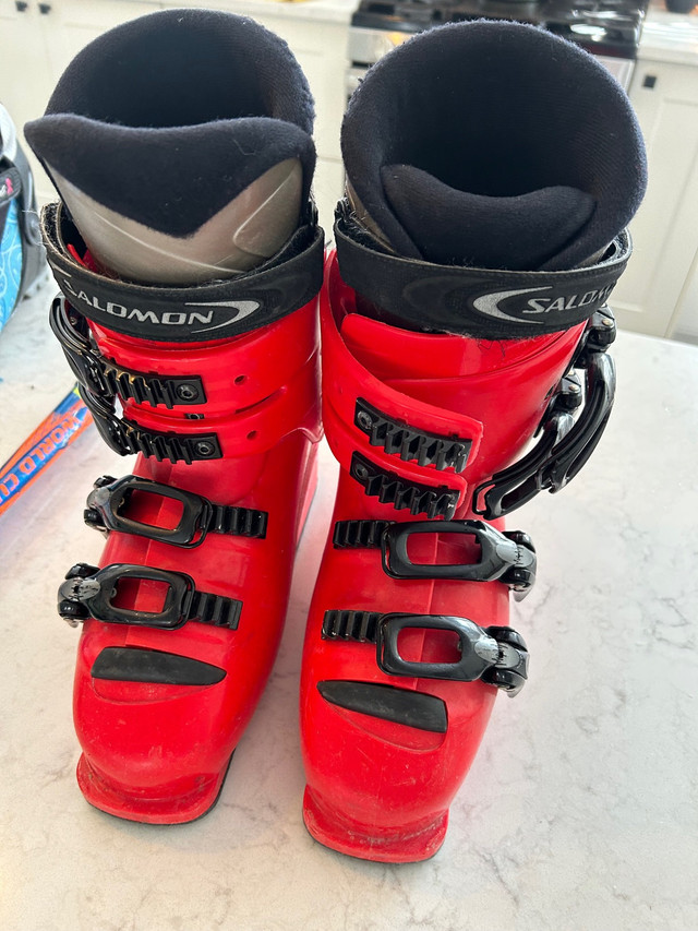 Downhill ski boots 5.5 men’s  in Ski in Guelph