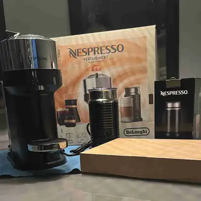 Nespresso machine à café, View more