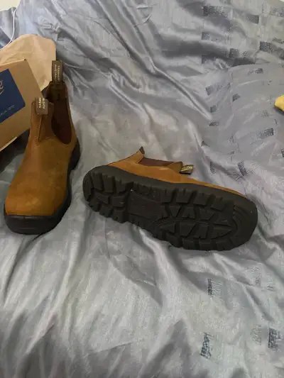 brand new blundstones, View more