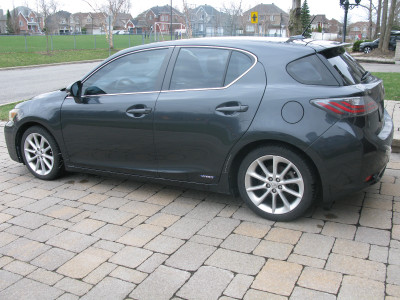 2011 Lexus CT200h hybride