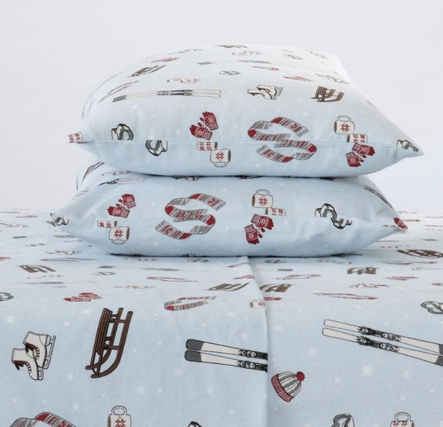 New 100% Turkish Cotton Deep Pocket Flannel Sheets • Queen $60 in Bedding in Barrie - Image 2