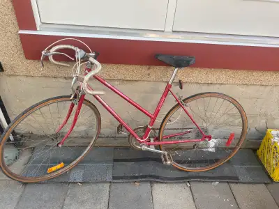 2 bikes for sale for $100, View more