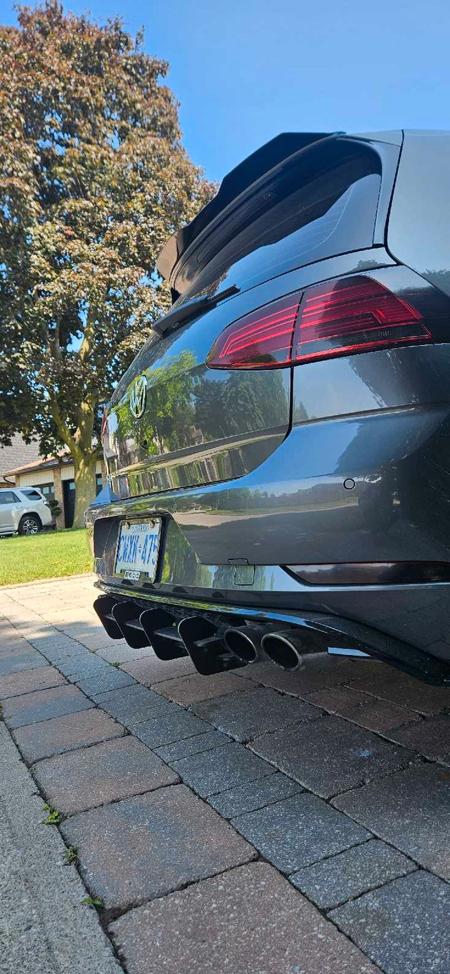 2018 Volkswagen Golf R in Cars & Trucks in City of Toronto - Image 3