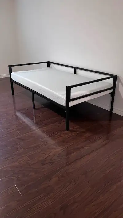 Day bed - canape lit avec matelas, View more