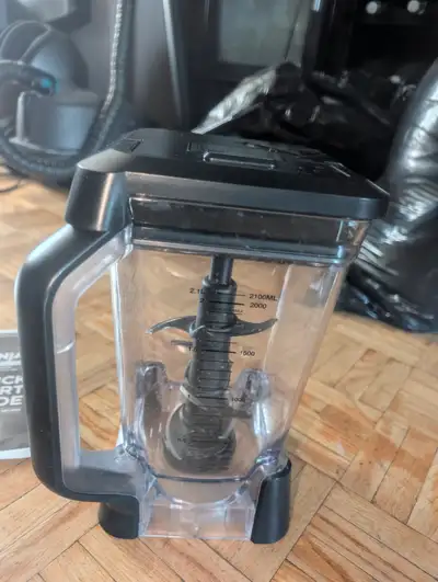 Blender Ninja auto IQ, used lightly. 60 OBO, View more