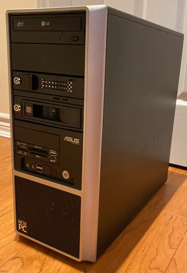 Desktop PC  in Desktop Computers in Markham / York Region - Image 3