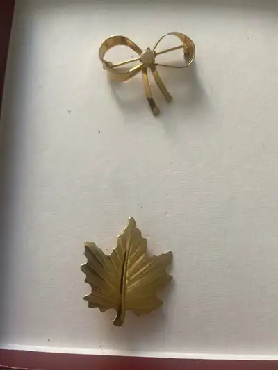 Vintage Brooches, View more