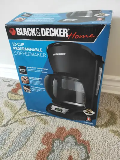 Black & Decker 12Cup Digital Coffee Maker-Black DLX1050BC