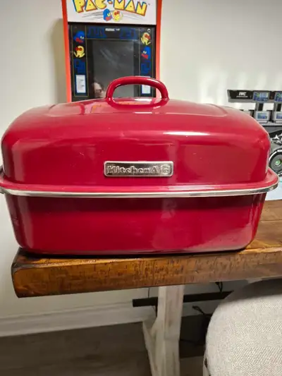 Kitchen Aid roasting pan. , View more