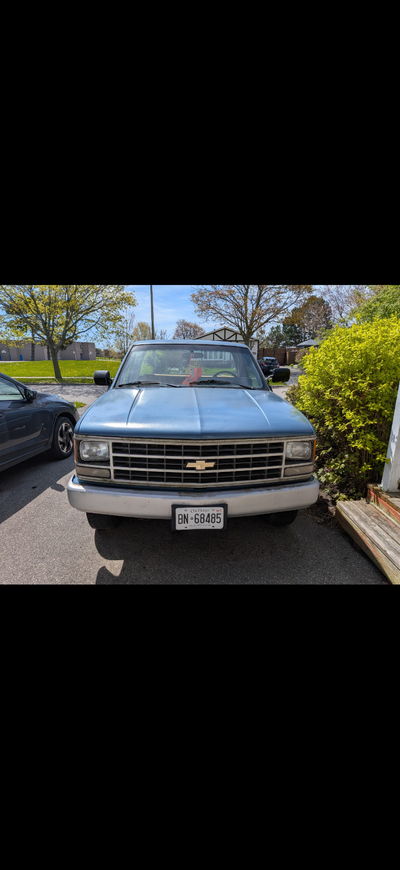 I’m the 2nd owner of this truck. 350 sbc. Muncie 3 speed manual on the floor with granny low. No bod...
