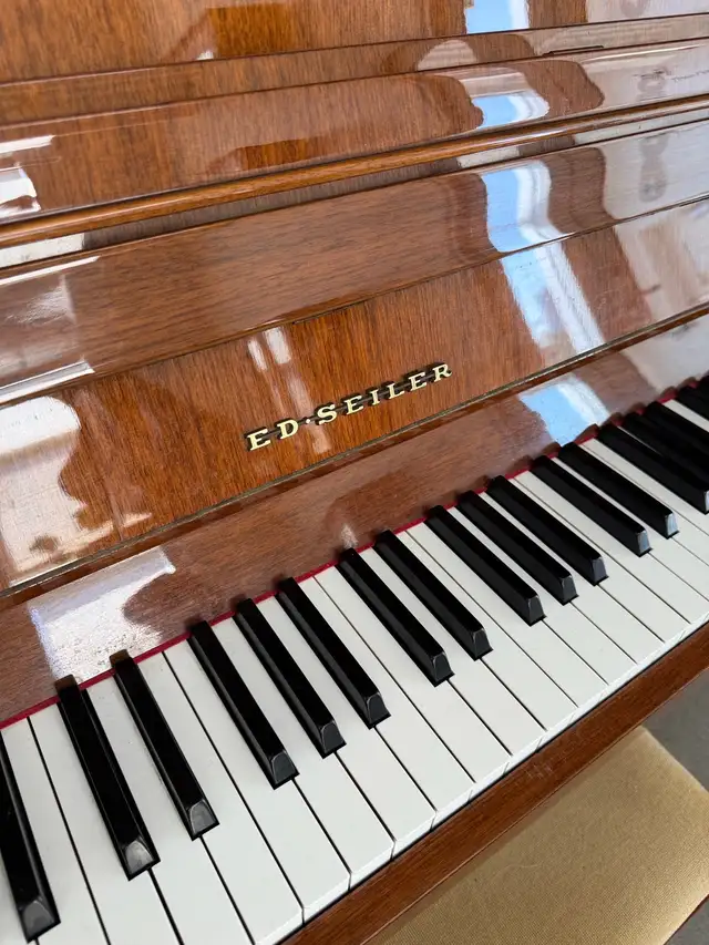 SEILER Upright Piano @ThePianoBoutique in Pianos & Keyboards in City of Toronto - Image 4