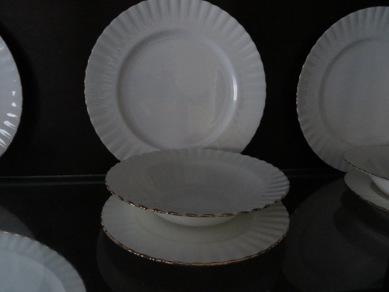 Royal Albert Val D'or Dishes Kitchen & Dining Wares Mississauga