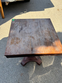 Square table 