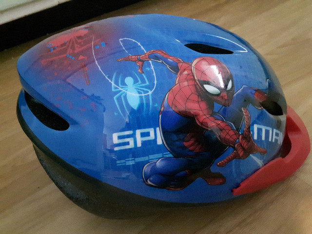 Kids Marvel SPIDER-MAN Helmet in Kids in Edmonton