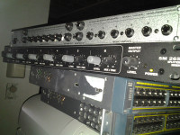 Rane SM26S Line Splitter/Mixer and Buffer Amplifier tons od stud