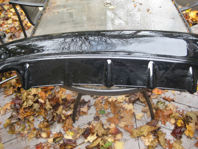 2009 Mercedes SLK rear bumper cover in Auto Body Parts in Oakville / Halton Region