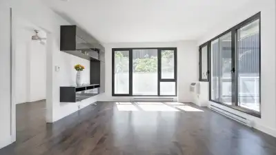 For Rent:  3 ½ Condo + parking next to Atwater Metro