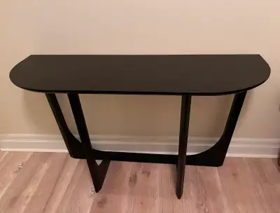 Stylish Console – LIKE NEW – Black, View more