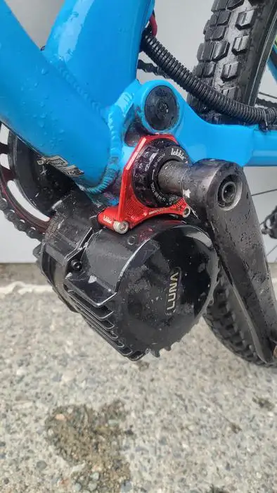 Rocky Mountain Thunderbolt BBSHD Commuter in Mountain in Victoria - Image 4