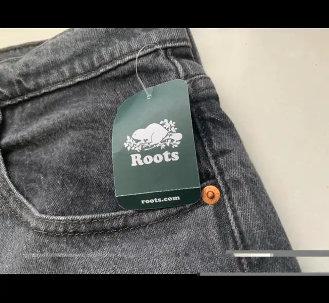 Levi’s Womens jean shorts NEW in Women's - Bottoms in Mississauga / Peel Region - Image 4