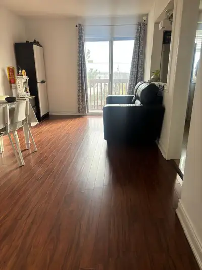 Room for rent in sharing for a guy