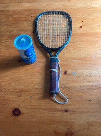 Raquette de racquetball 15$