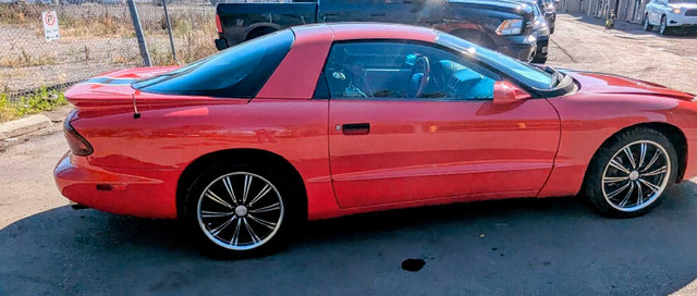 1995 Pontiac Firebird coupe in Cars & Trucks in Oshawa / Durham Region - Image 2