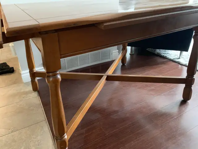 Solid Wood Antique Table64335578012545123