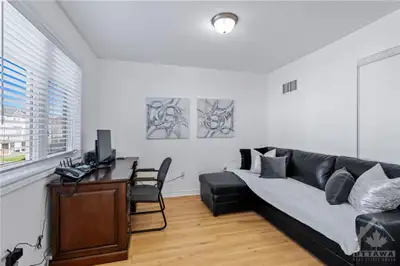 Room for Rent in Barrhaven, Ottawa