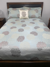 High Quality Carlingdale Queen Bedding Set