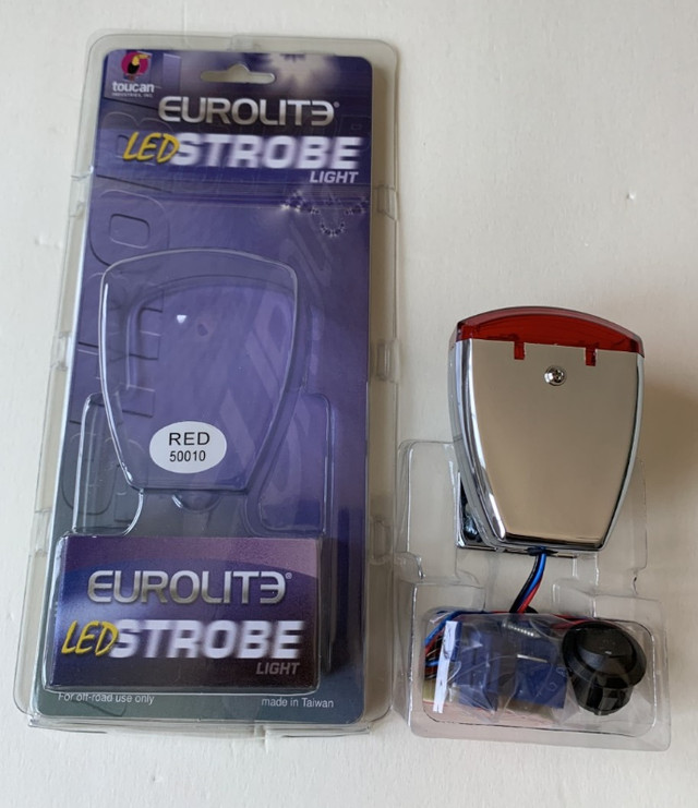 Eurolite Strobe Lights Red and Green Brand New in Other Parts & Accessories in City of Toronto - Image 2